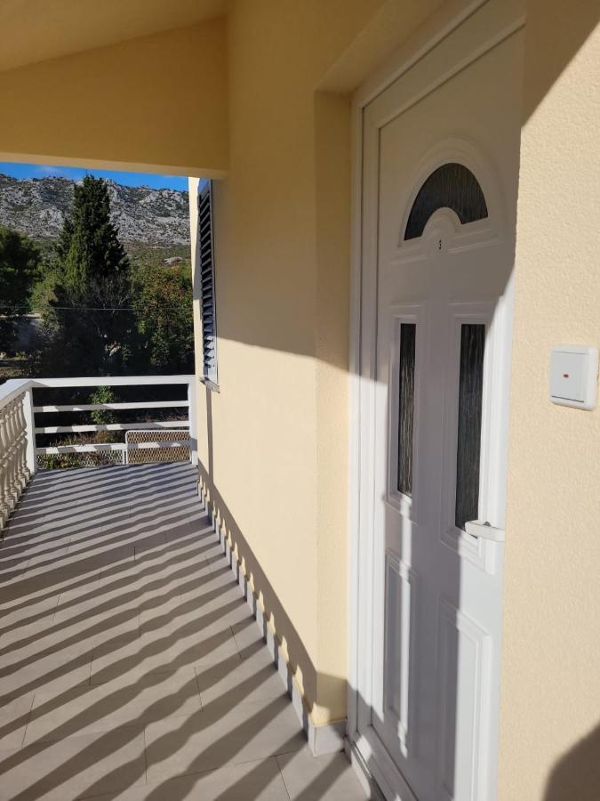 Mala Vila Seline Exterior foto